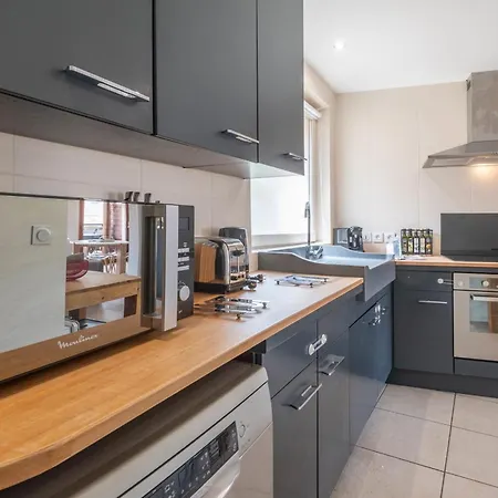 דירה Clos Augustine Furnished Flat